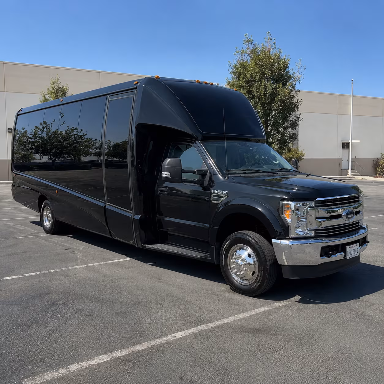 bus rentals for corporate trade shows and multi day event shuttles in south fulton