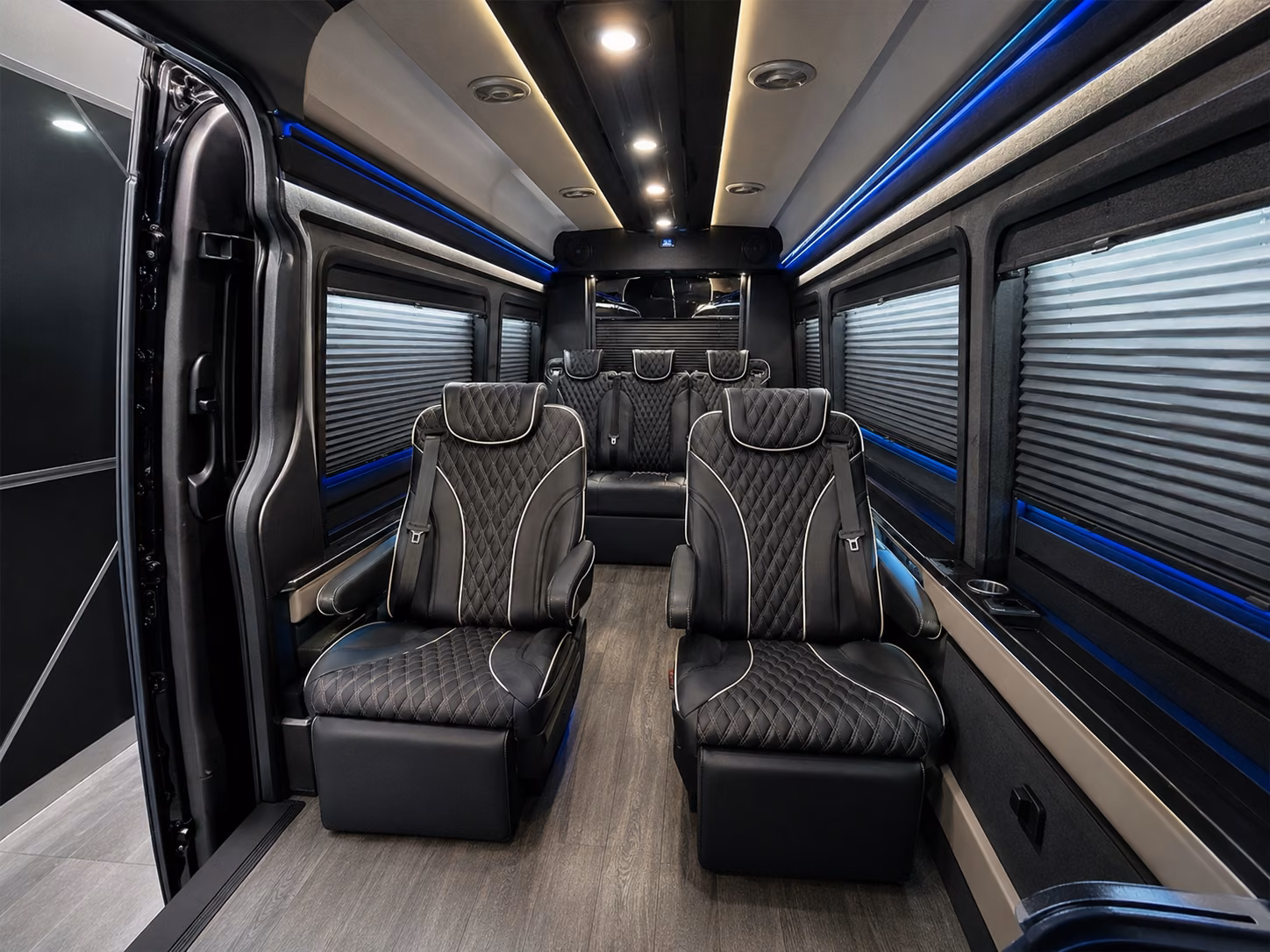 bus rentals for georgia tech yellow jackets games and college sporting events