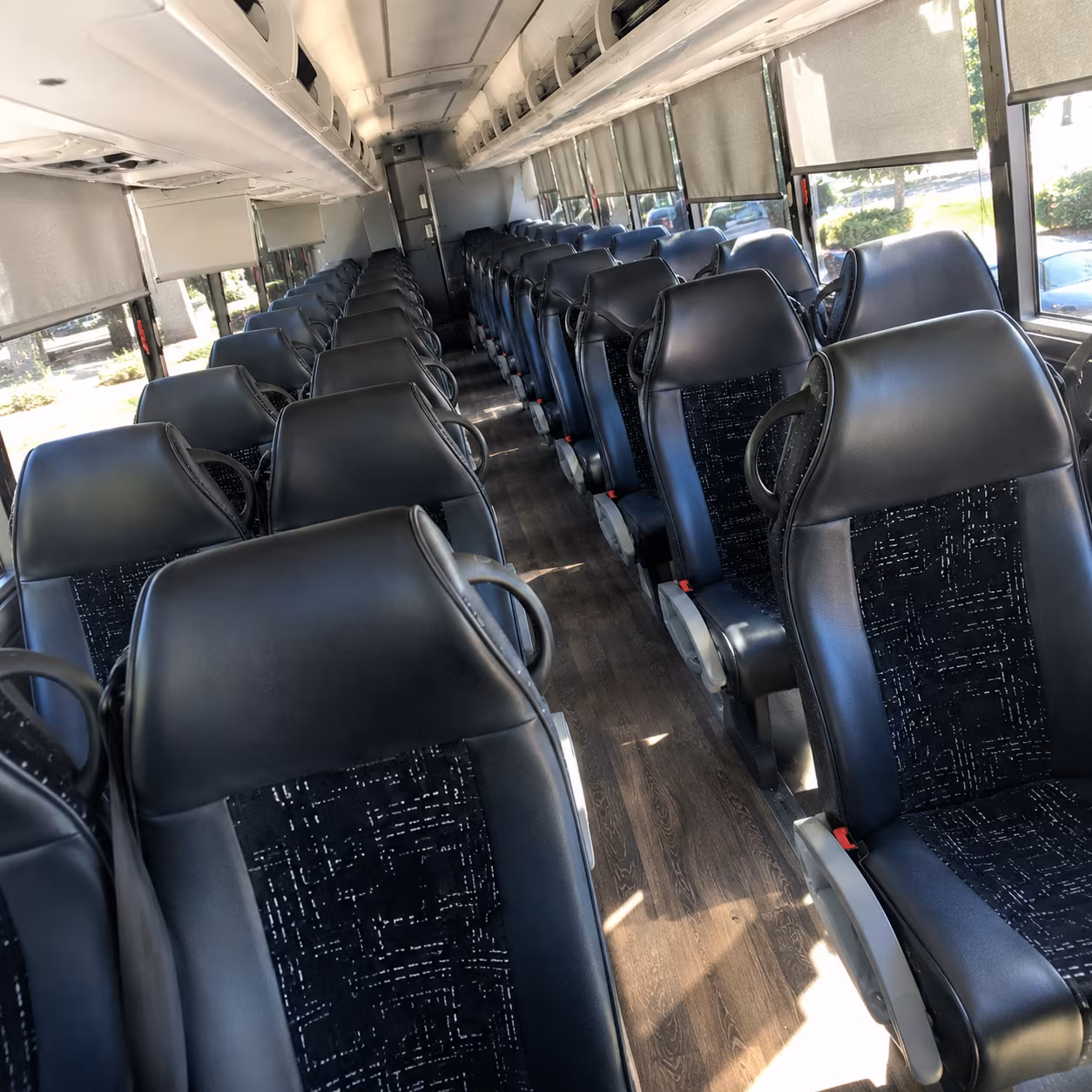 charter buses for corporate retreats and off site team events near south fulton