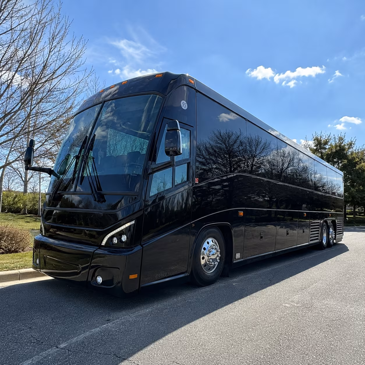 charter buses for hartsfield jackson airport transfers and convention groups