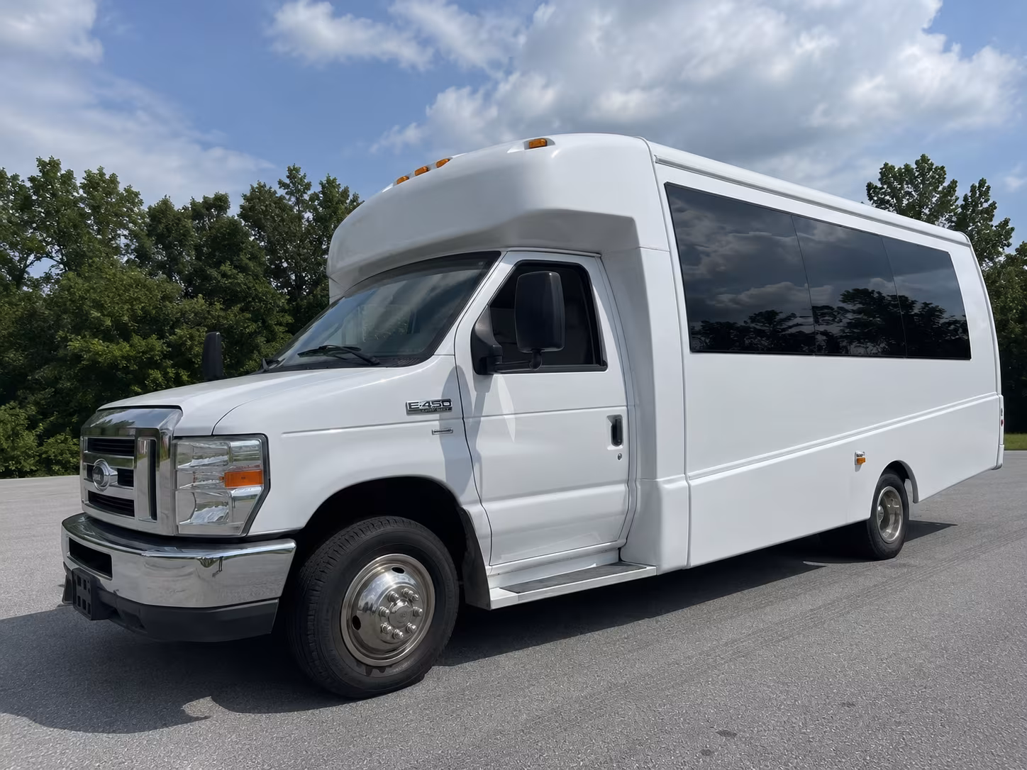 why rent using southfultonminibuscompany com 2