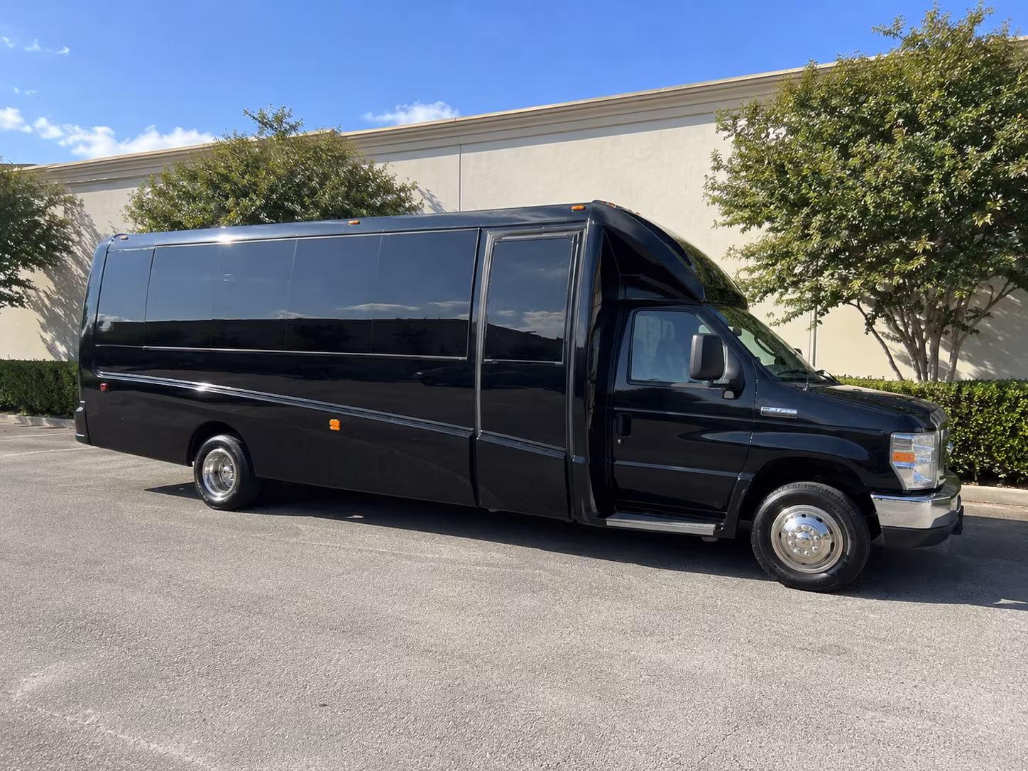 why rent using southfultonminibuscompany com